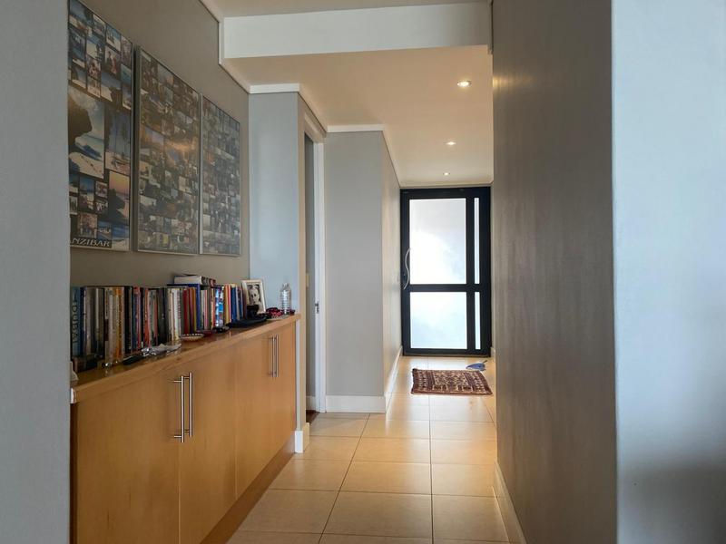 To Let 2 Bedroom Property for Rent in Bloubergstrand Western Cape